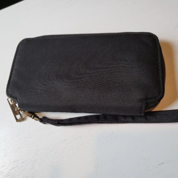 Travelon Zipper Wristlet Wallet Black with Purple Lining - Picture 4 of 9
